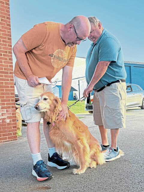 8926654_web1_vnd-petblessing2-100625