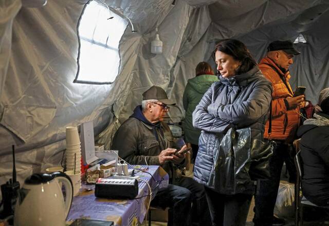 8927941_web1_2025-10-21T122539Z_1157191391_RC2BGHAB71D3_RTRMADP_3_UKRAINE-CRISIS-ATTACK-POWER-CHERNIHIV