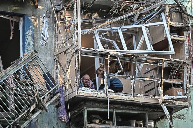 8927944_web1_2025-10-22T072152Z_2067169253_RC2UGHAGGNMU_RTRMADP_3_UKRAINE-CRISIS-ATTACK-ZAPORIZHZHIA