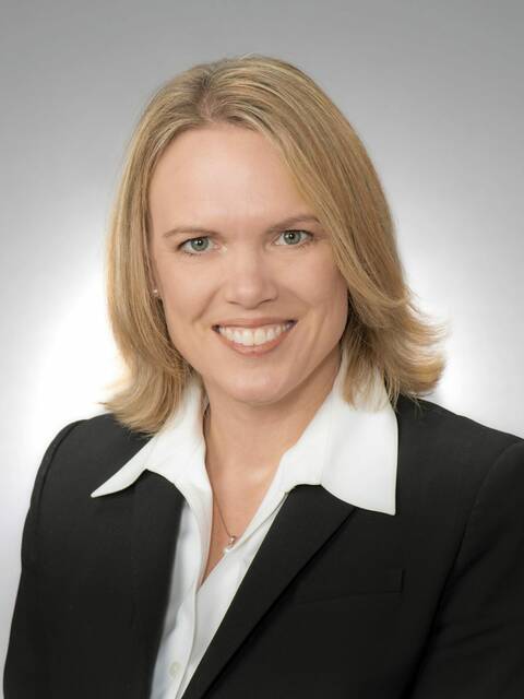 8928490_web1_BLACKBURN_BETHANY_2020