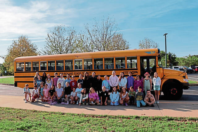 8928961_web1_pcj-pinerichlandelectricbus2-102325