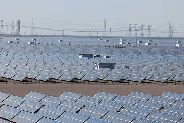 8930794_web1_2024-10-17T092613Z_68171237_RC2JLAAF7D4C_RTRMADP_3_CHINA-ENERGY