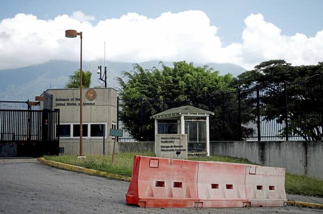8931317_web1_2025-10-07T013108Z_643798326_RC2B6HAH25RX_RTRMADP_3_VENEZUELA-UNITED-STATES-EMBASSY