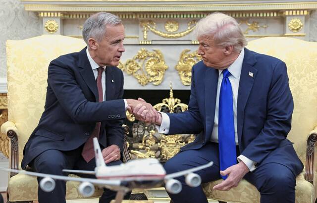 8931326_web1_2025-10-07T161318Z_648542932_RC247HASF4TJ_RTRMADP_3_USA-TRUMP-CANADA