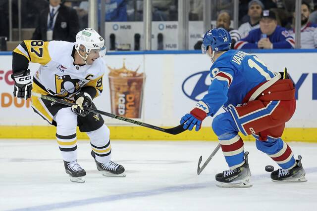 8931659_web1_2025-10-08T014718Z_1988950129_MT1USATODAY27270357_RTRMADP_3_NHL-PITTSBURGH-PENGUINS-AT-NEW-YORK-RANGERS