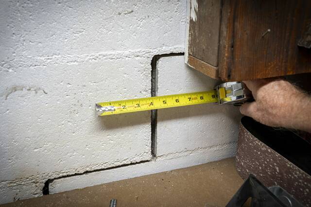 8932704_web1_gtr-SubsidenceDamage7-101025