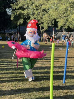 8934090_web1_naj-InflateSanta-101625 8934090_web1_naj-InflateSanta-101625