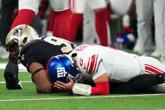 8936087_web1_2025-10-05T193351Z_2099078592_MT1USATODAY27254566_RTRMADP_3_NFL-NEW-YORK-GIANTS-AT-NEW-ORLEANS-SAINTS
