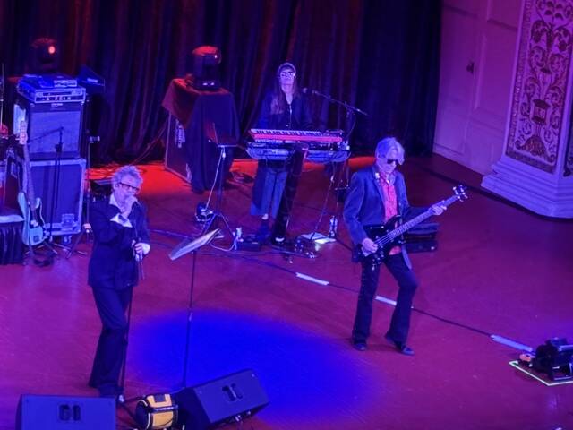 8937709_web1_ptr-psychedelicfurs4