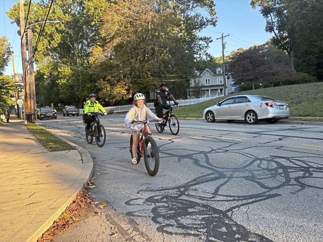 8938355_web1_sew-BikeOsborne-4