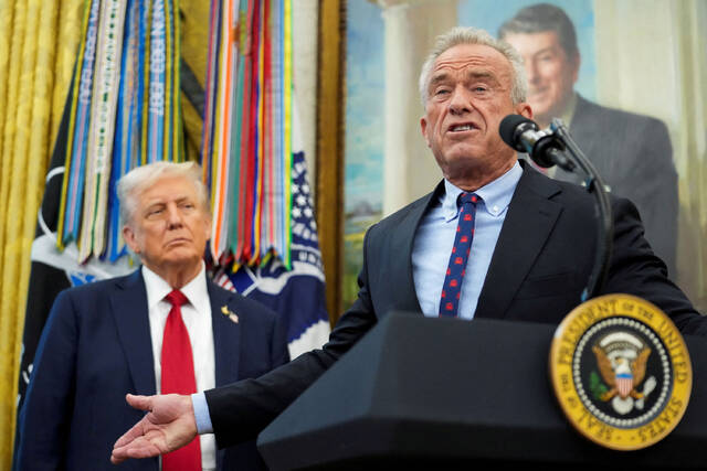 8939992_web1_2025-09-30T180155Z_1068548832_RC2F2HAS85P8_RTRMADP_3_USA-TRUMP
