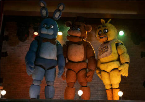 8945006_web1_FiveNightsAP
