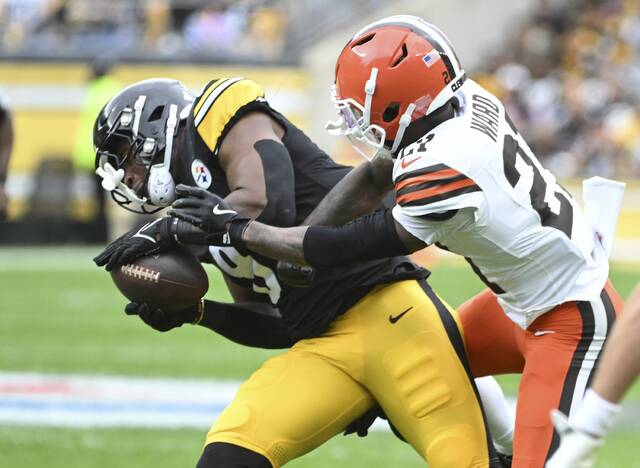 8946899_web1_ptr-SteelersBrowns06-101325