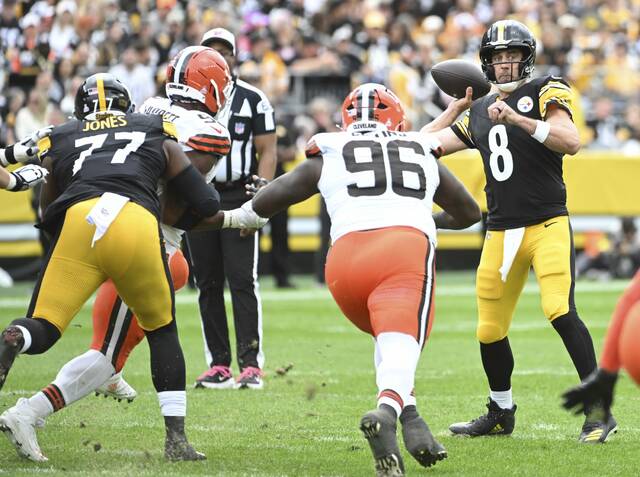 8946899_web1_ptr-SteelersBrowns07-101325