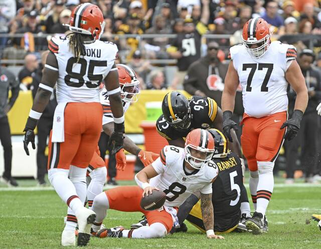 8946899_web1_ptr-SteelersBrowns10-101325