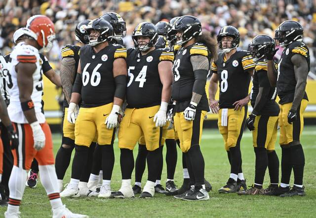 8948647_web1_ptr-SteelersBrowns24-101325