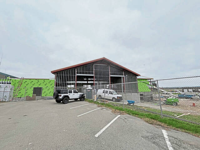 8950968_web1_gtr-AirportCashFlow1-101525