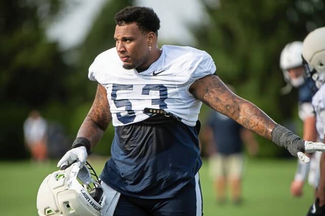 8951289_web1_gtr-PSUfootball-101525