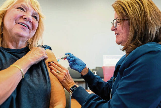 Local medical experts provide clarity on conflicting covid vaccine guidelines in Pennsylvania