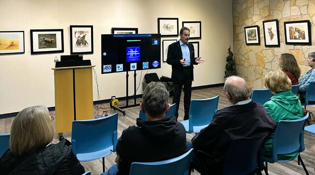 8952817_web1_Hartman-2 8952817_web1_Hartman-2