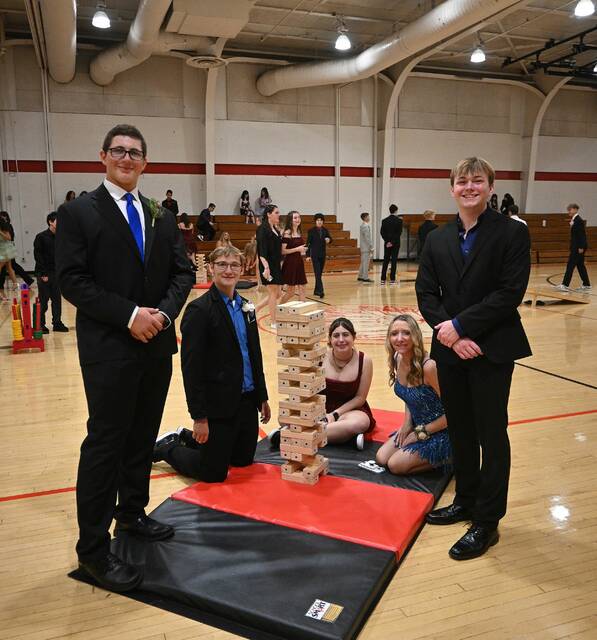 8952930_web1_nhj-HomeJengaGroup-102325