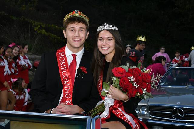 8952930_web1_nhj-HomeKingQueen-102325