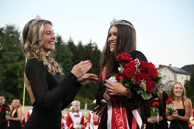 8952930_web1_nhj-HomeQueenCrowning-202325