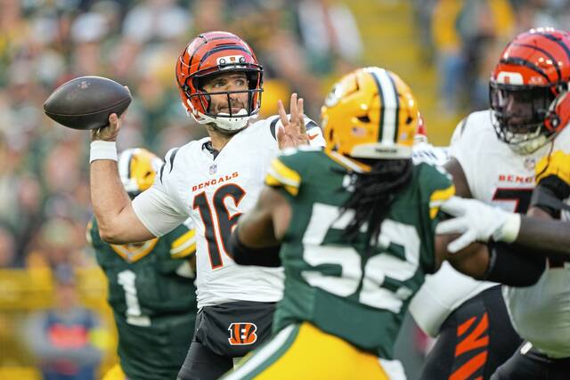 8954145_web1_2025-10-12T225132Z_636231966_MT1USATODAY27310490_RTRMADP_3_NFL-CINCINNATI-BENGALS-AT-GREEN-BAY-PACKERS