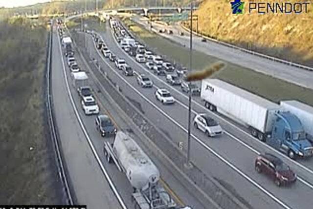 8957613_web1_ptr-79Crash-101725-001