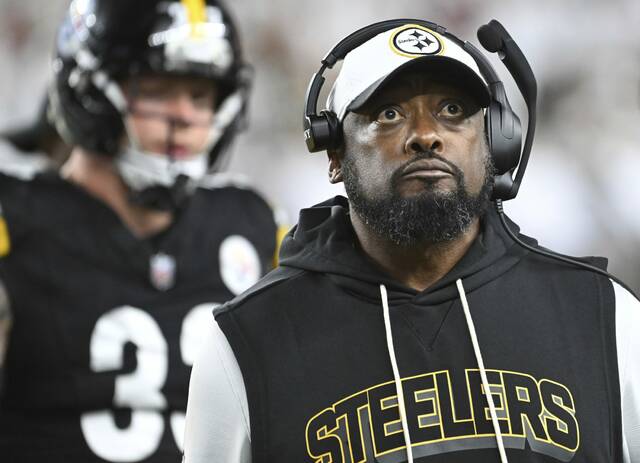 8958630_web1_ptr-SteelersBengals22-101725