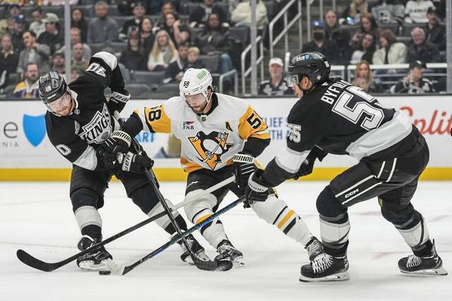 8958689_web1_AP25290107715932