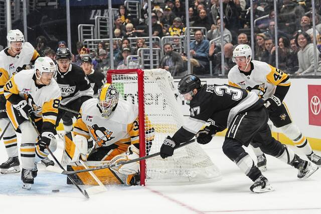 8958689_web1_AP25290133413376