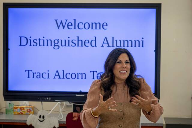 8959348_web1_pal-alumnivisit8-103025