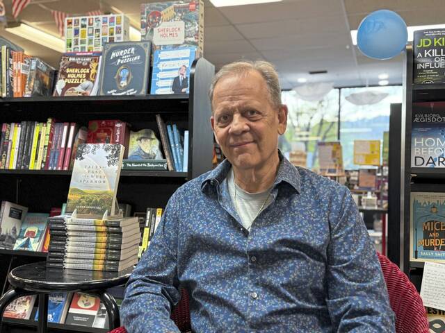 8959354_web1_pal-OakmontAuthor-103025--3-