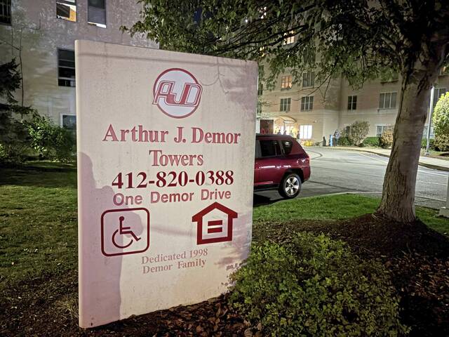 8961157_web1_vnd-veronatower2-101725