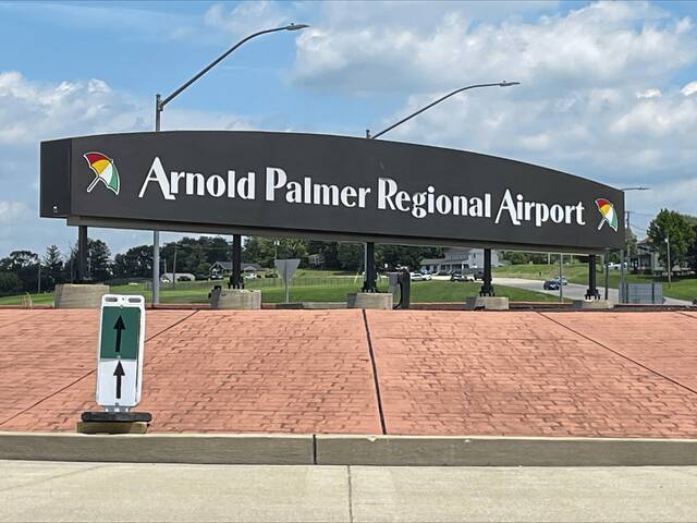 8961650_web1_GTR-Arnold-Palmer-Regional-Airport-sign-2025-FILE