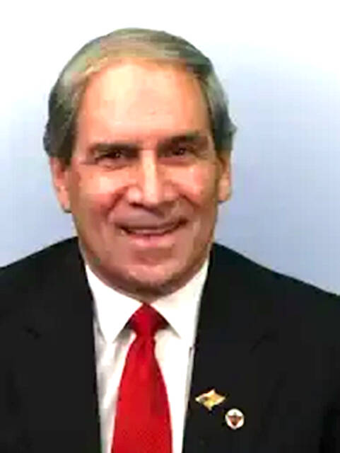 8962944_web1_3-JoeConsolmango