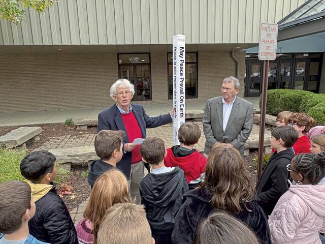 8978644_web1_HER-PeacePoll3-103025 8978644_web1_HER-PeacePoll3-103025