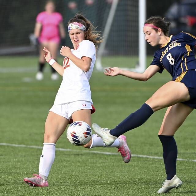 Shady Side Academy savors upset win in WPIAL girls soccer playoffs