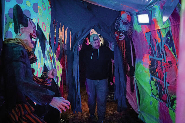 8979754_web1_gtr-HalloweenSpirit6-102725