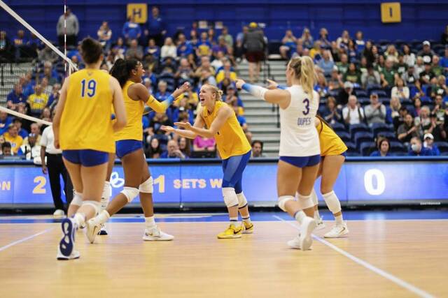 8980087_web1_gtr-Pittvb3-102425