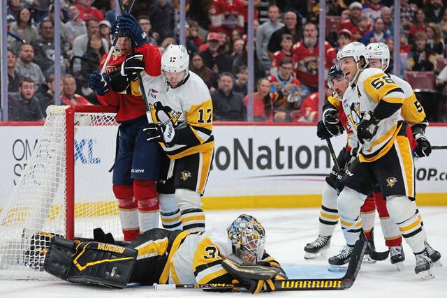 8980949_web1_2025-10-24T010211Z_1372785424_MT1USATODAY27400853_RTRMADP_3_NHL-PITTSBURGH-PENGUINS-AT-FLORIDA-PANTHERS