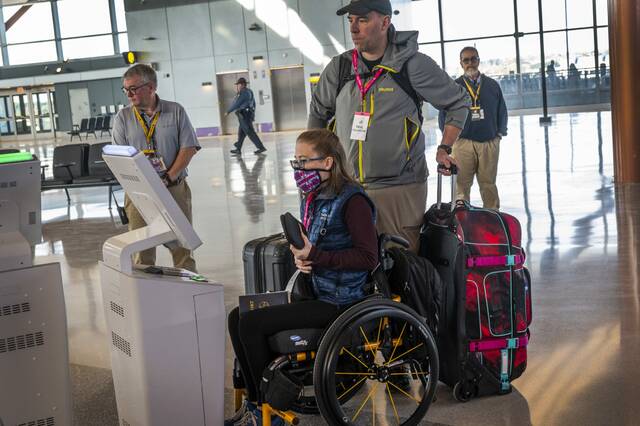 8987111_web1_PTR-AIRPORTTRIAL19-10262025