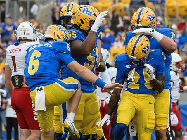 8987216_web1_gtr-Pitt5-102625 8987216_web1_gtr-Pitt5-102625