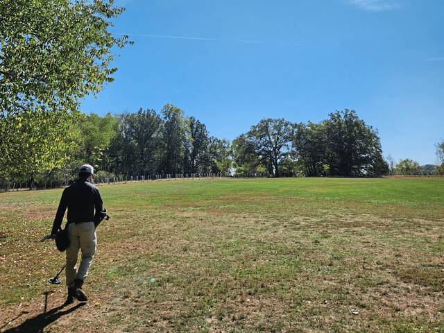 8988273_web1_sj-shalermetaldetecting1-102825 8988273_web1_sj-shalermetaldetecting1-102825