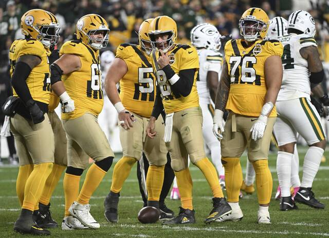8989308_web1_ptr-Steelers16-102725 8989308_web1_ptr-Steelers16-102725