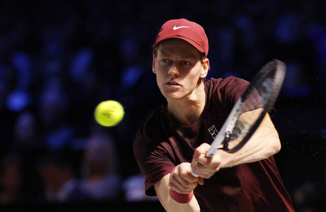 8989398_web1_2025-10-26T150514Z_507696409_UP1ELAQ15WPIF_RTRMADP_3_TENNIS-VIENNA 8989398_web1_2025-10-26T150514Z_507696409_UP1ELAQ15WPIF_RTRMADP_3_TENNIS-VIENNA