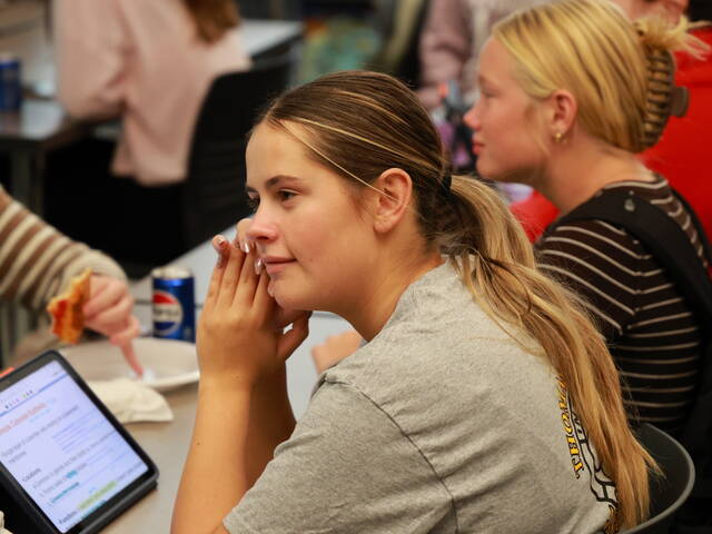 8989946_web1_3-KaciByrne