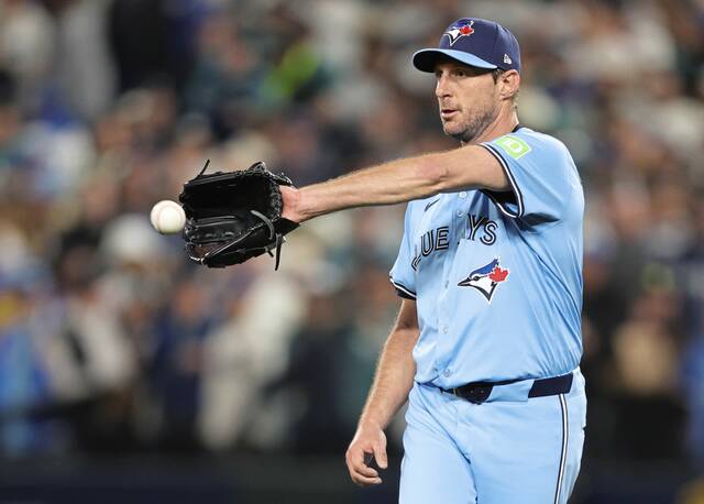 Image for Blue Jays' Max Scherzer ready to make World Series history