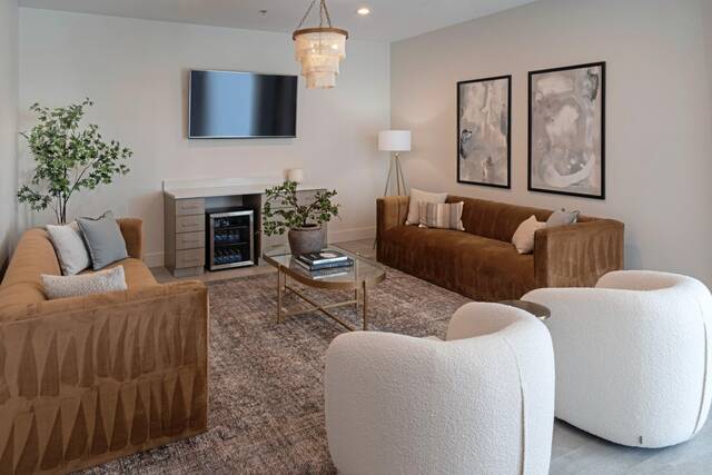 8991204_web1_part-medspaopening2-103025